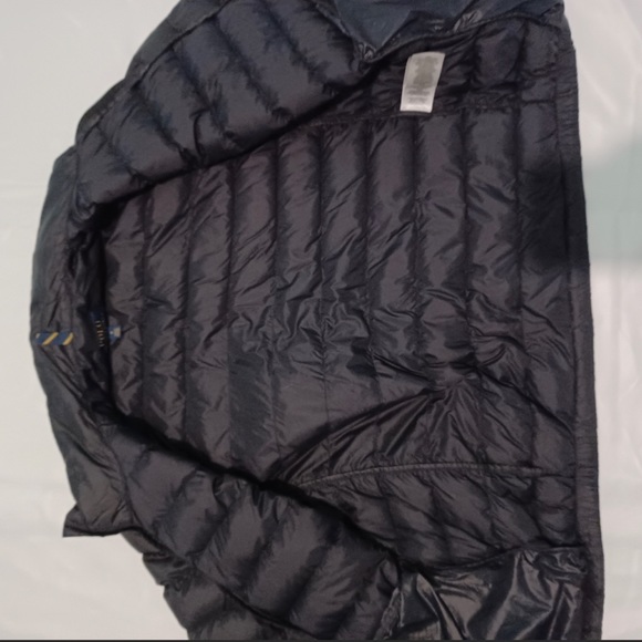 Ralph Lauren Polo Puffer Jacket - Picture 2 of 4